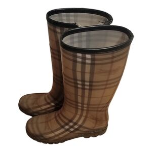 Burberry rain boots